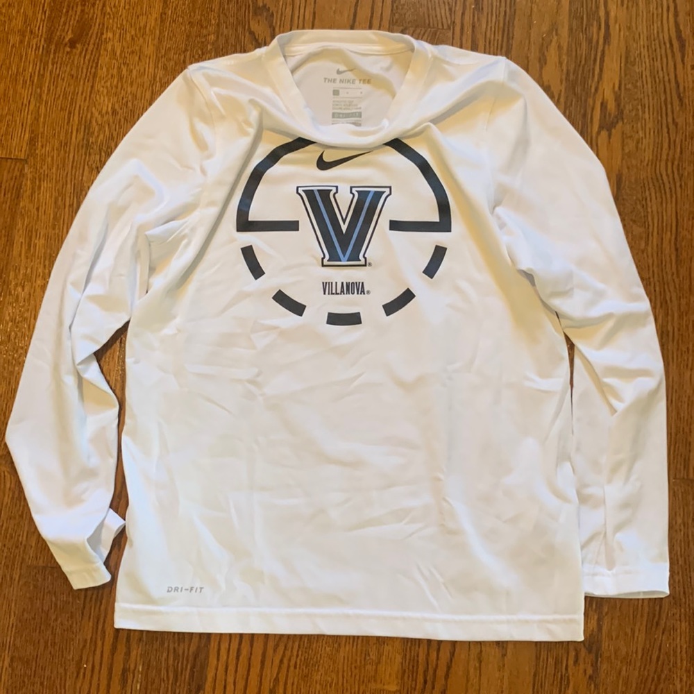 Nike dri-fit Villanova shirt